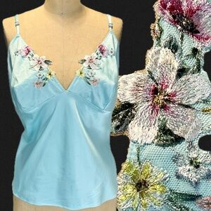 VINTAGE Victoria’s Secret‎ embroidered meadow wildflower cami tank top camisole